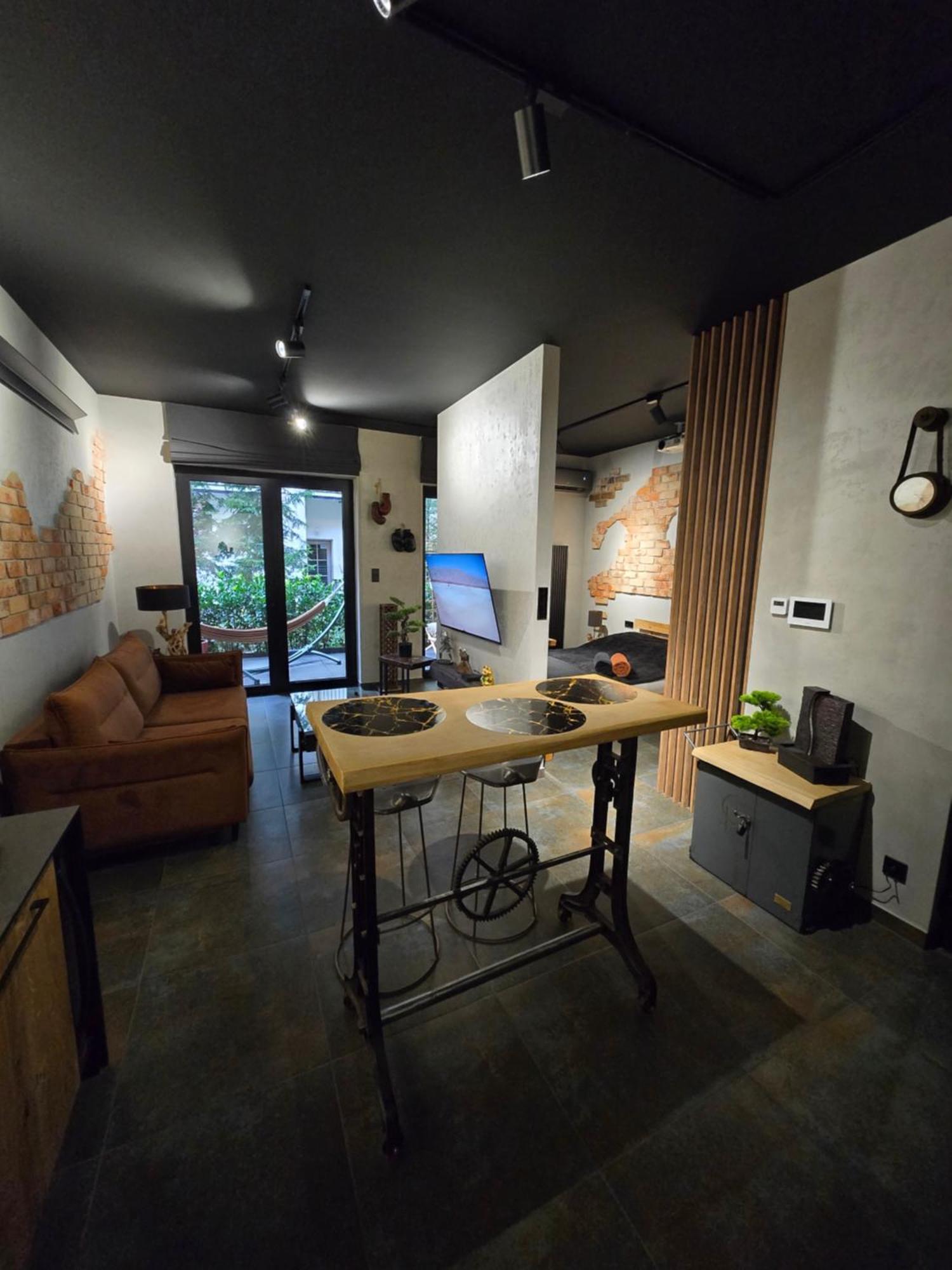 Luxury Spa City Center Apartments, Pool & Sauna & Gym & Self Check In 24 H & Free Parking คราคูฟ ภายนอก รูปภาพ